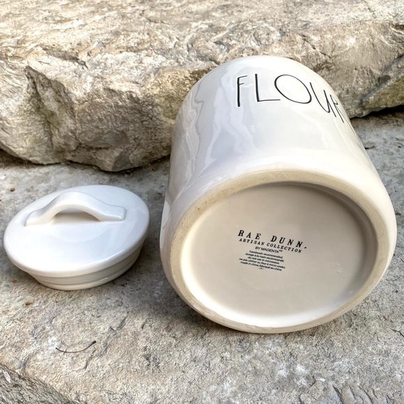 Rae Dunn FLOUR Large Letter 2018 Canister - Picture 11 of 14